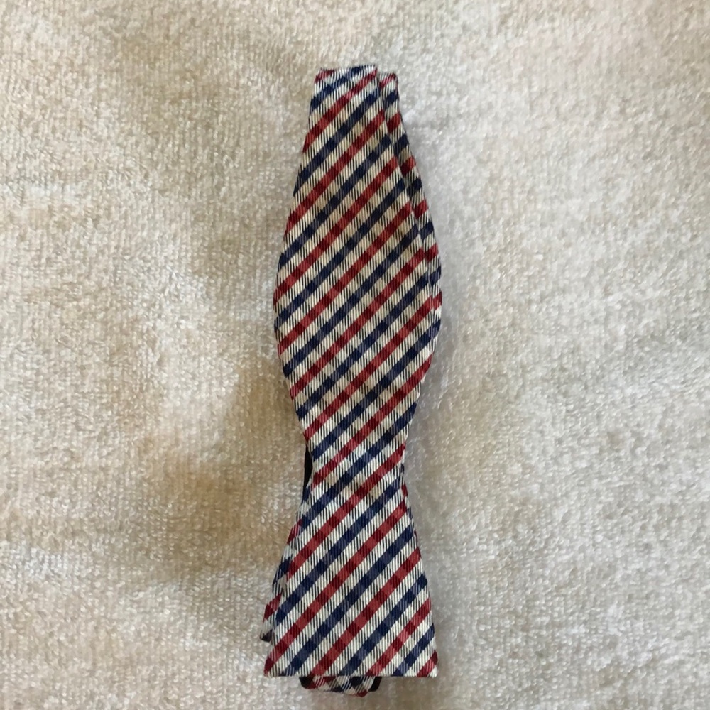 Men's tie